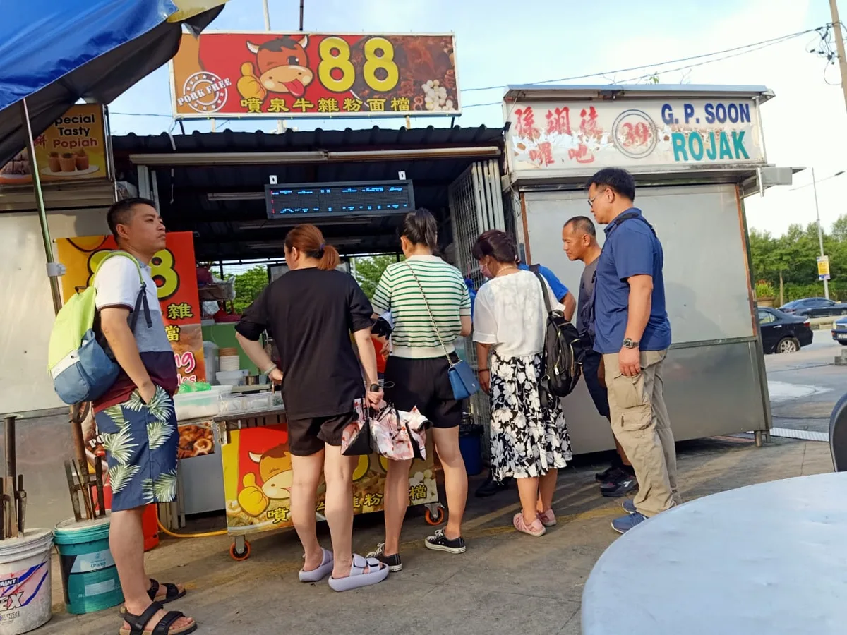 Penang 88 beef noodles — storefront