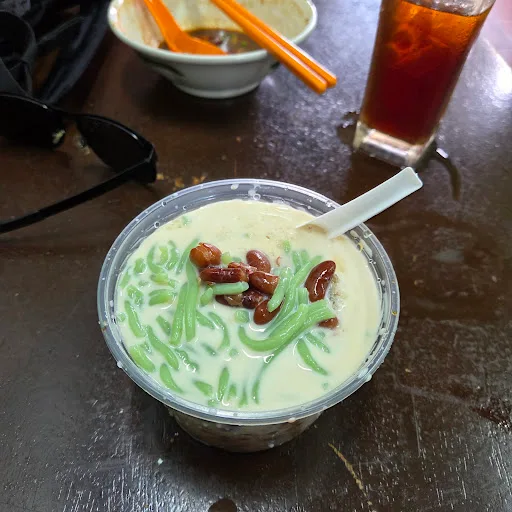 Penang Road Famous Teochew Chendul (Blue Bowl) — signature dish