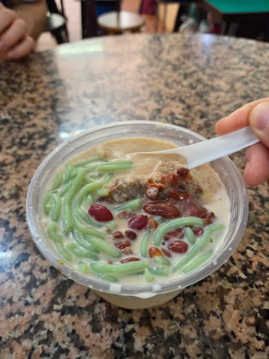 Penang Road Famous Teochew Chendul (Blue Bowl) — signature dish