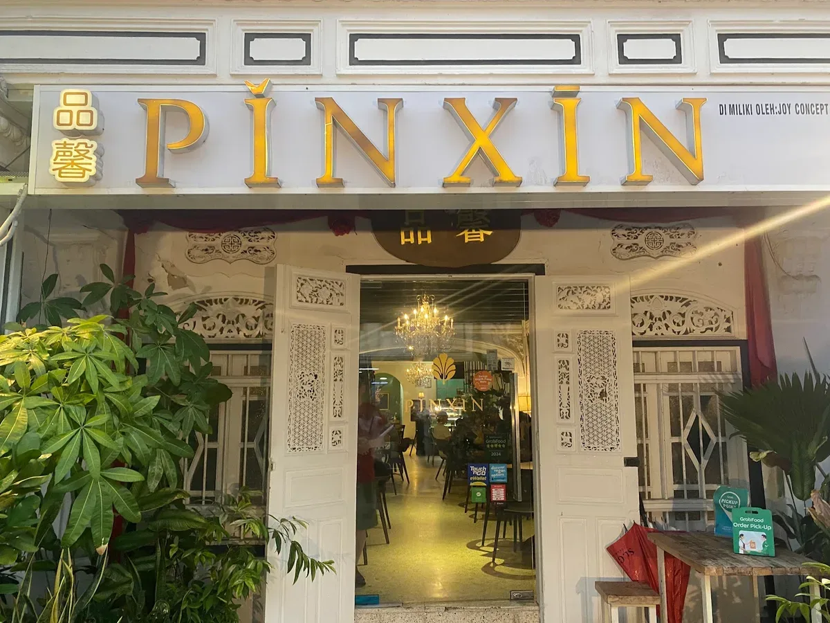 Pinxin Vegan Cuisine — storefront