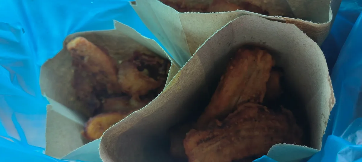 Pisang goreng PANTAI JERJAK Mutiara — signature dish