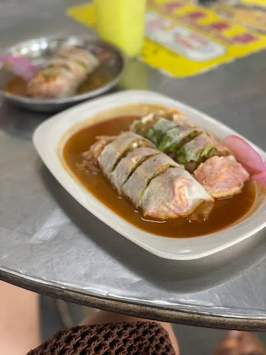 Poh Pia with Crab Meat — dish