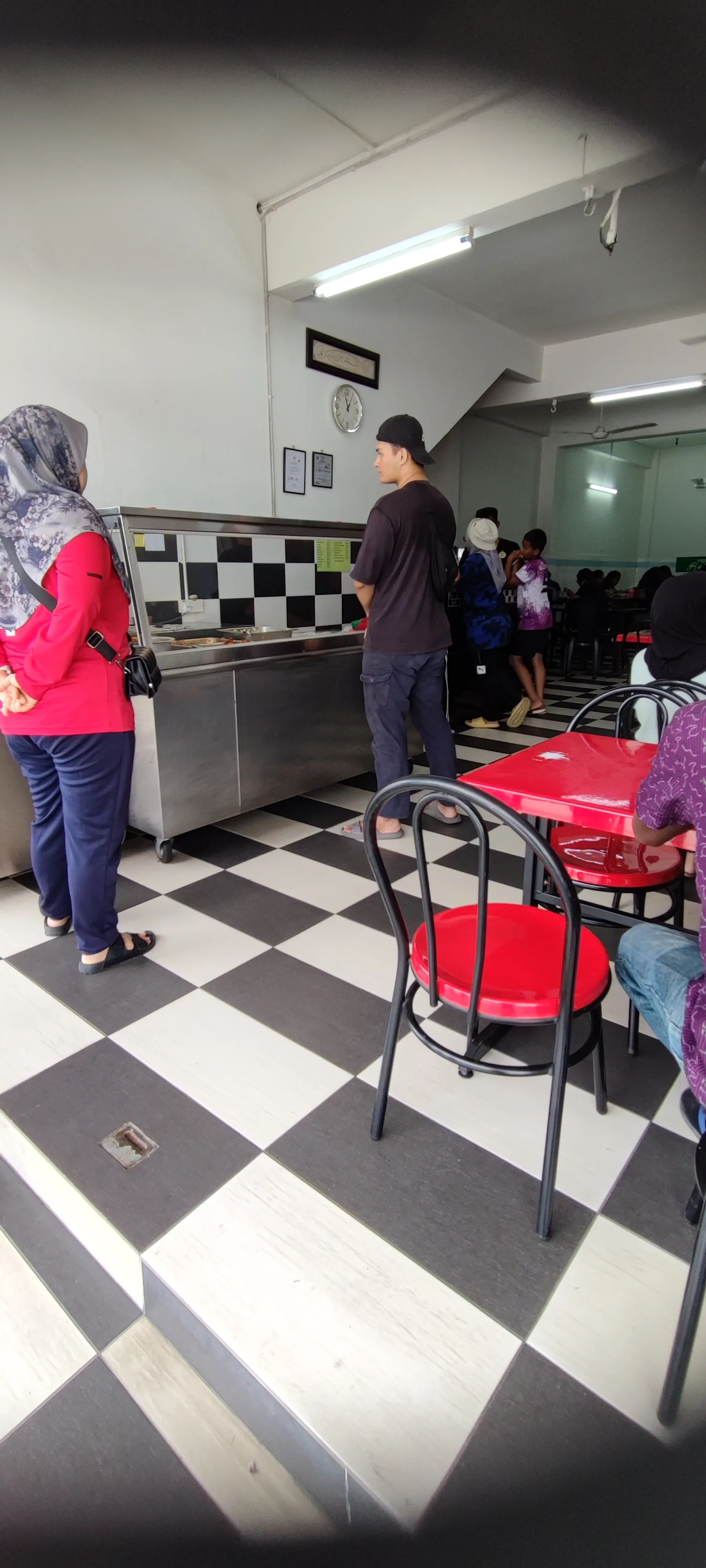 Rahmatha — interior