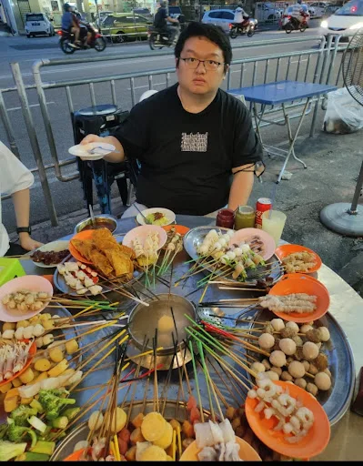 Reservoir Garden Lok Lok — signature dish