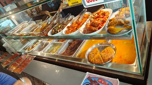 Restaurant Anak Padang — dish