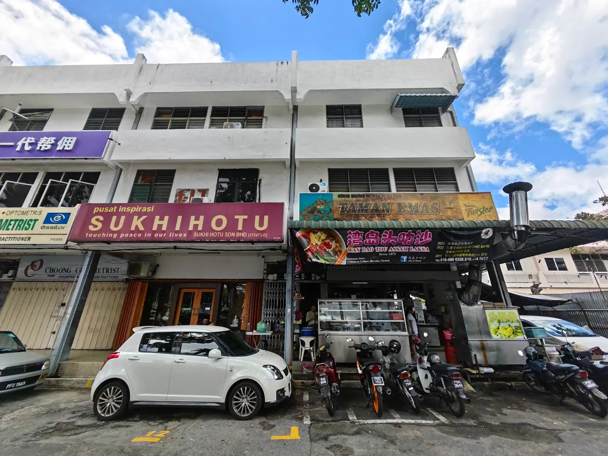 Restaurant Taman Emas — storefront