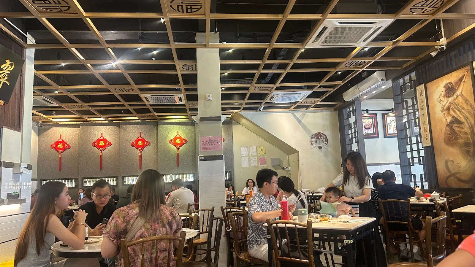 Restoran Chooi Yue Dim Sum — interior