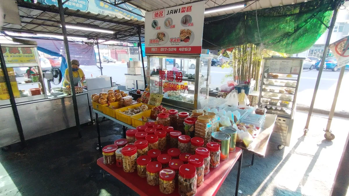 Restoran Lucky Butterworth Chicken Rice — storefront