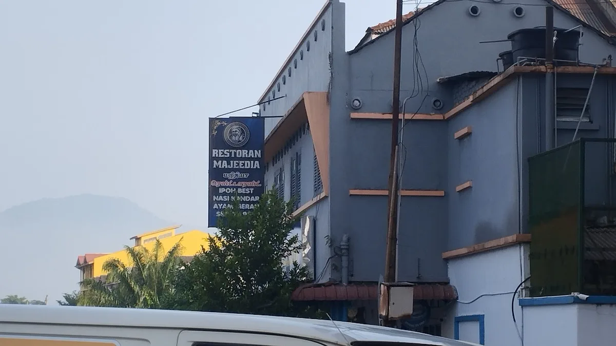Restoran Majeedia — storefront