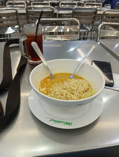 Noodle soup