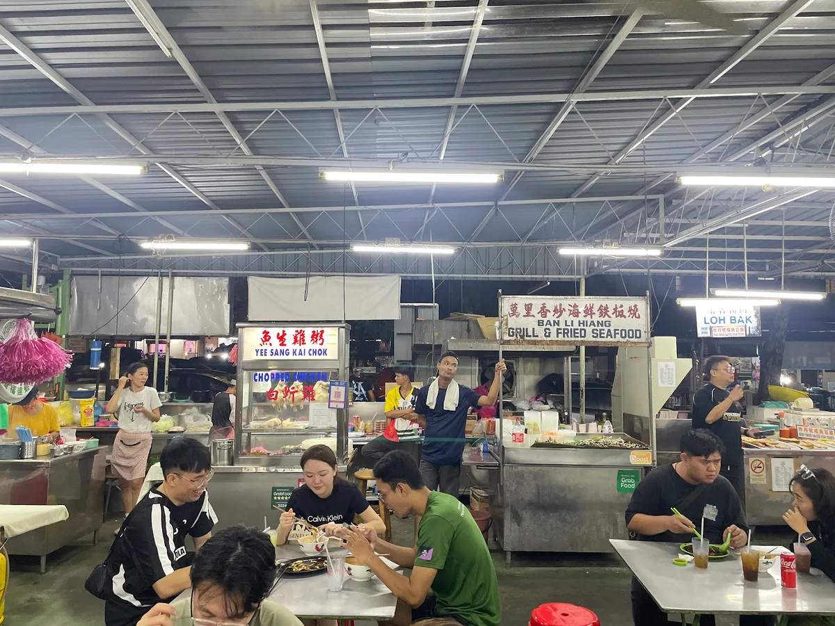 Restoran Old Green House — interior