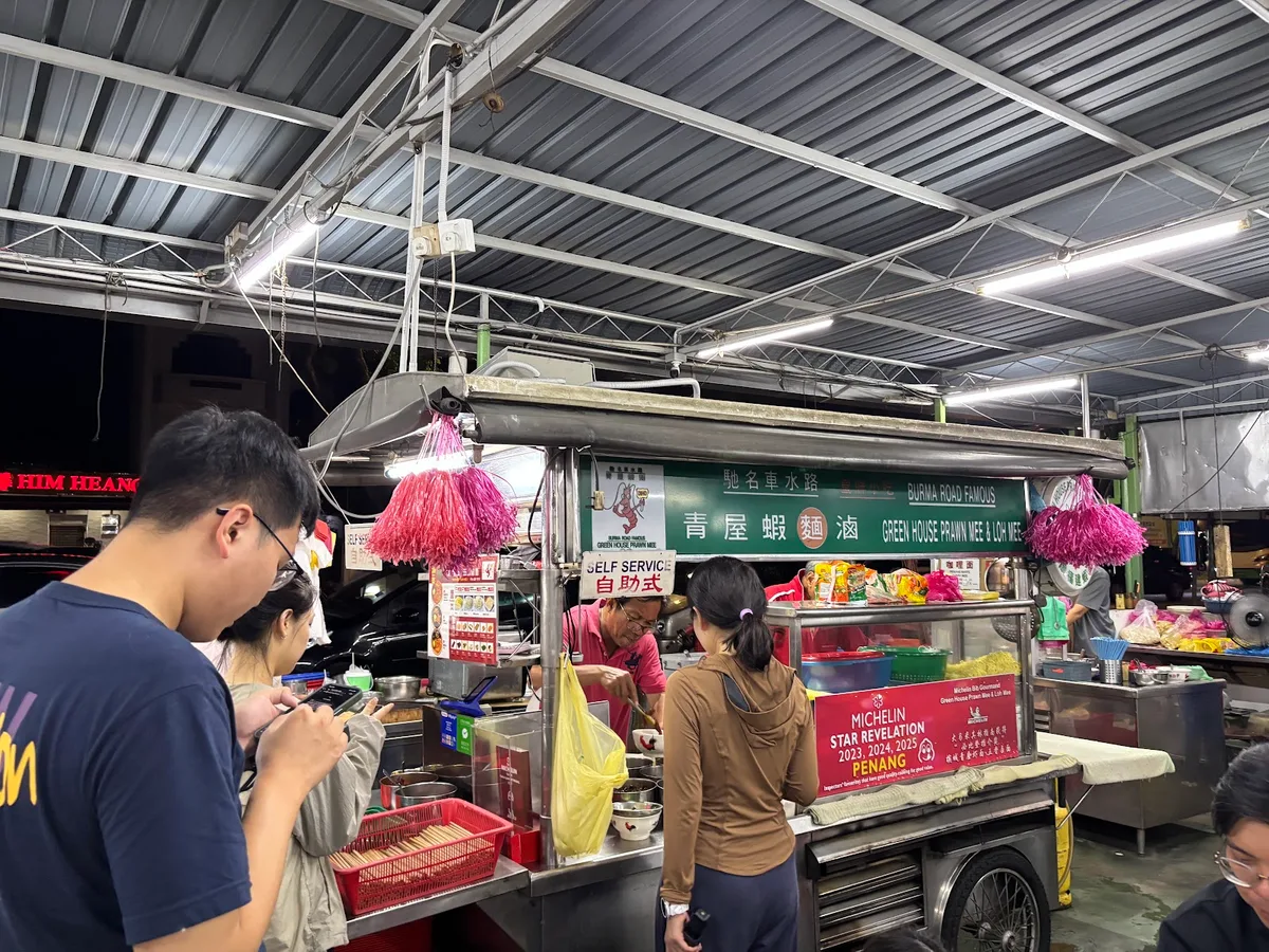 Restoran Old Green House — interior