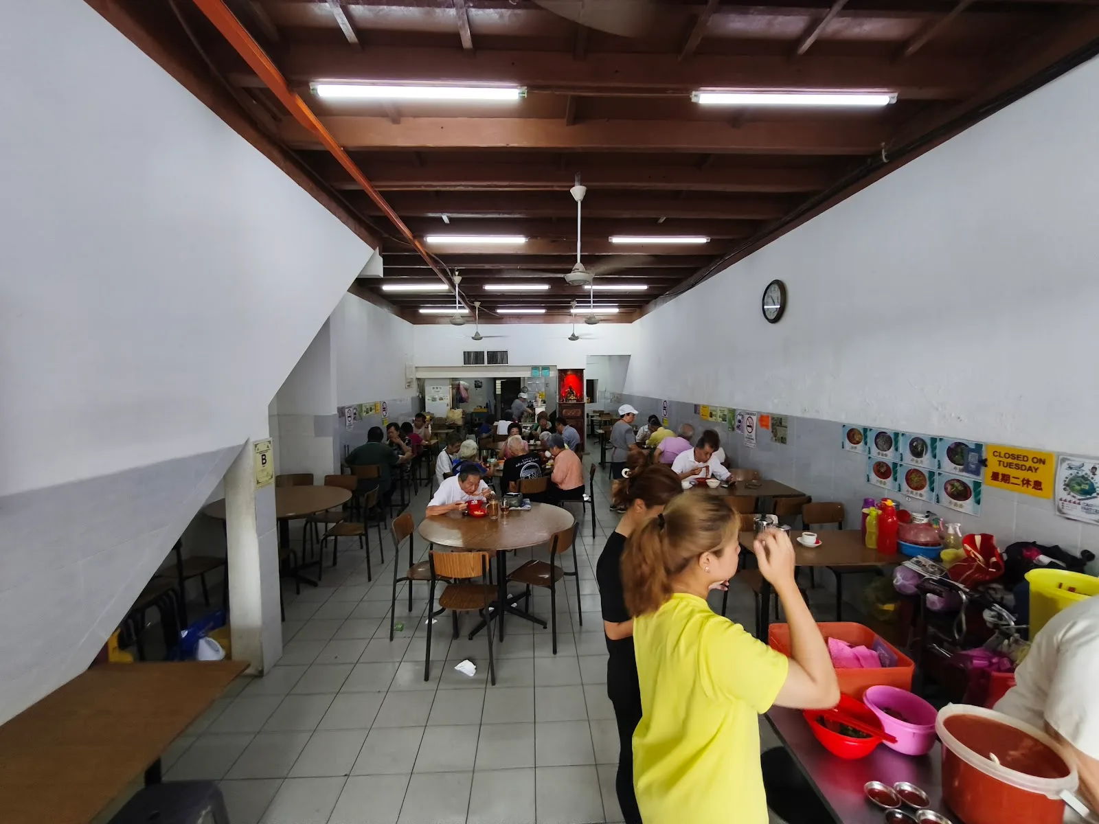 Restoran Sin Lean Lee — interior