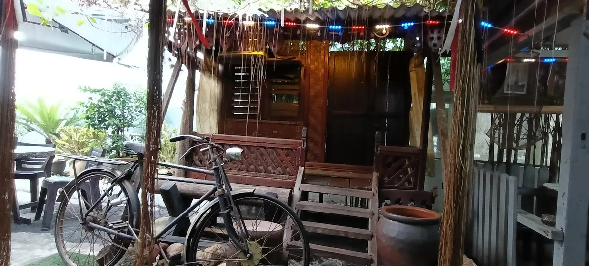 Restoran Warung Tempua 24jam — interior