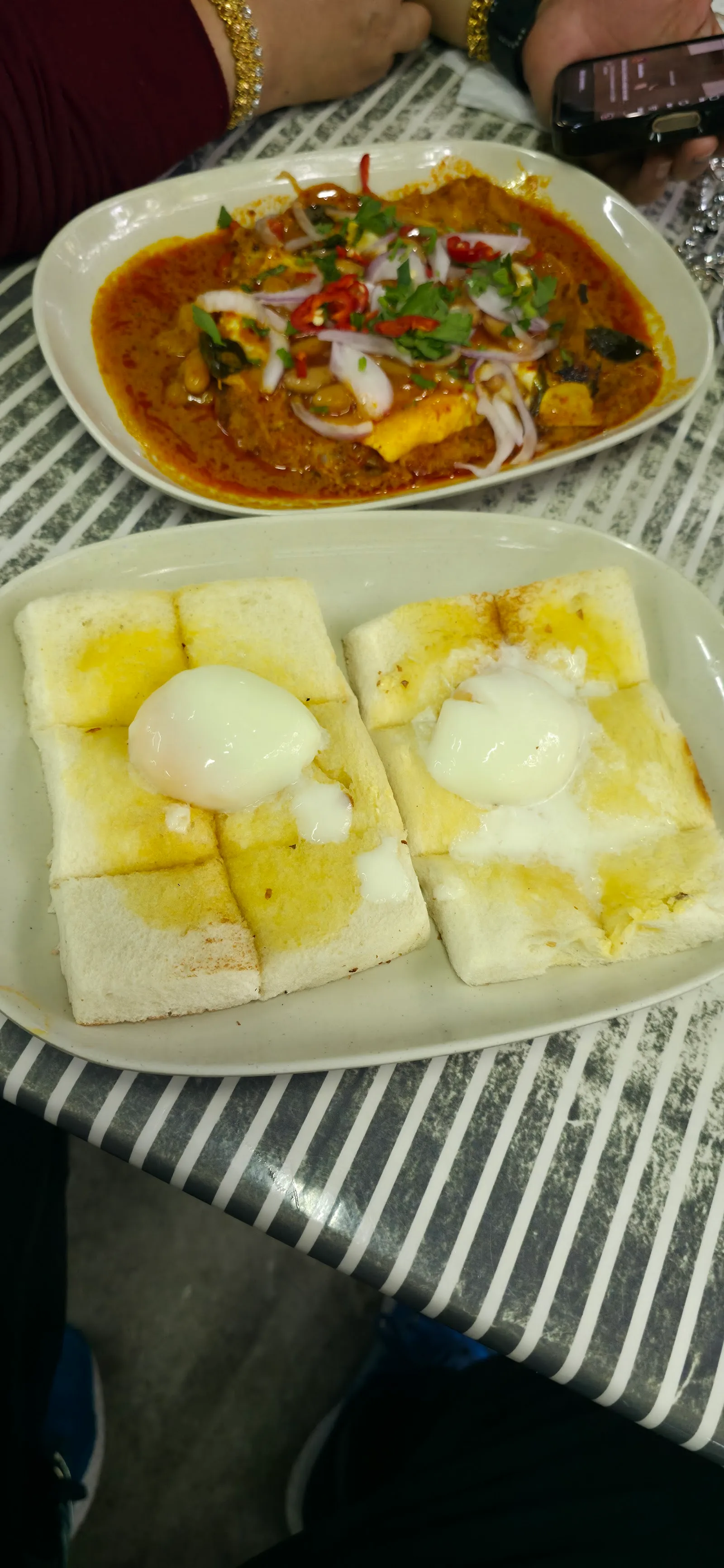 Restoran Warung Tempua 24jam — dish