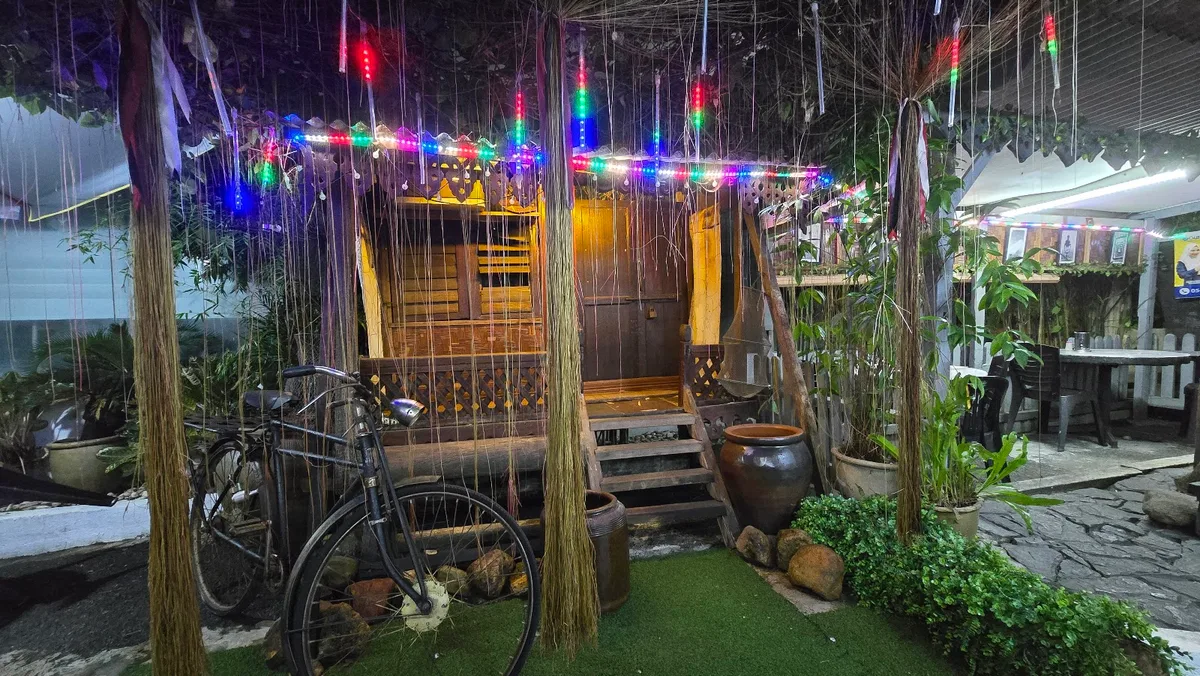 Restoran Warung Tempua 24jam — storefront
