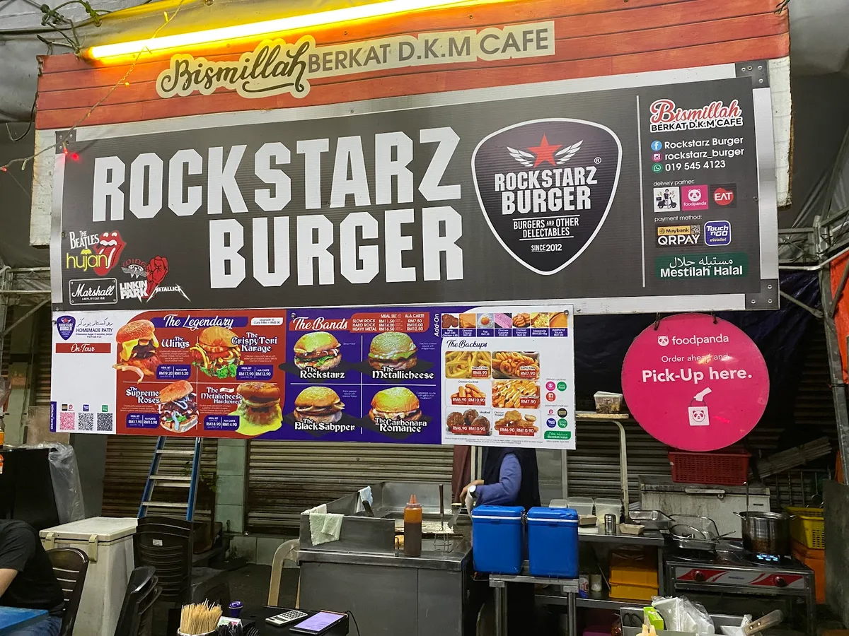 Rockstarz Burger — signage