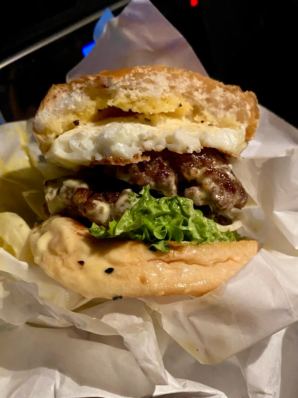 Rockstarz Burger — signature dish