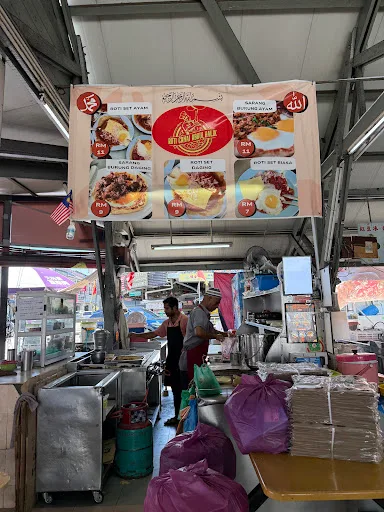 Roti Canai Abdul Halik — interior