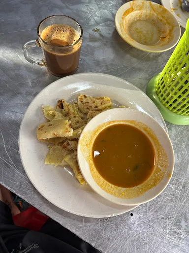 Roti Canai and Apom — signature dish