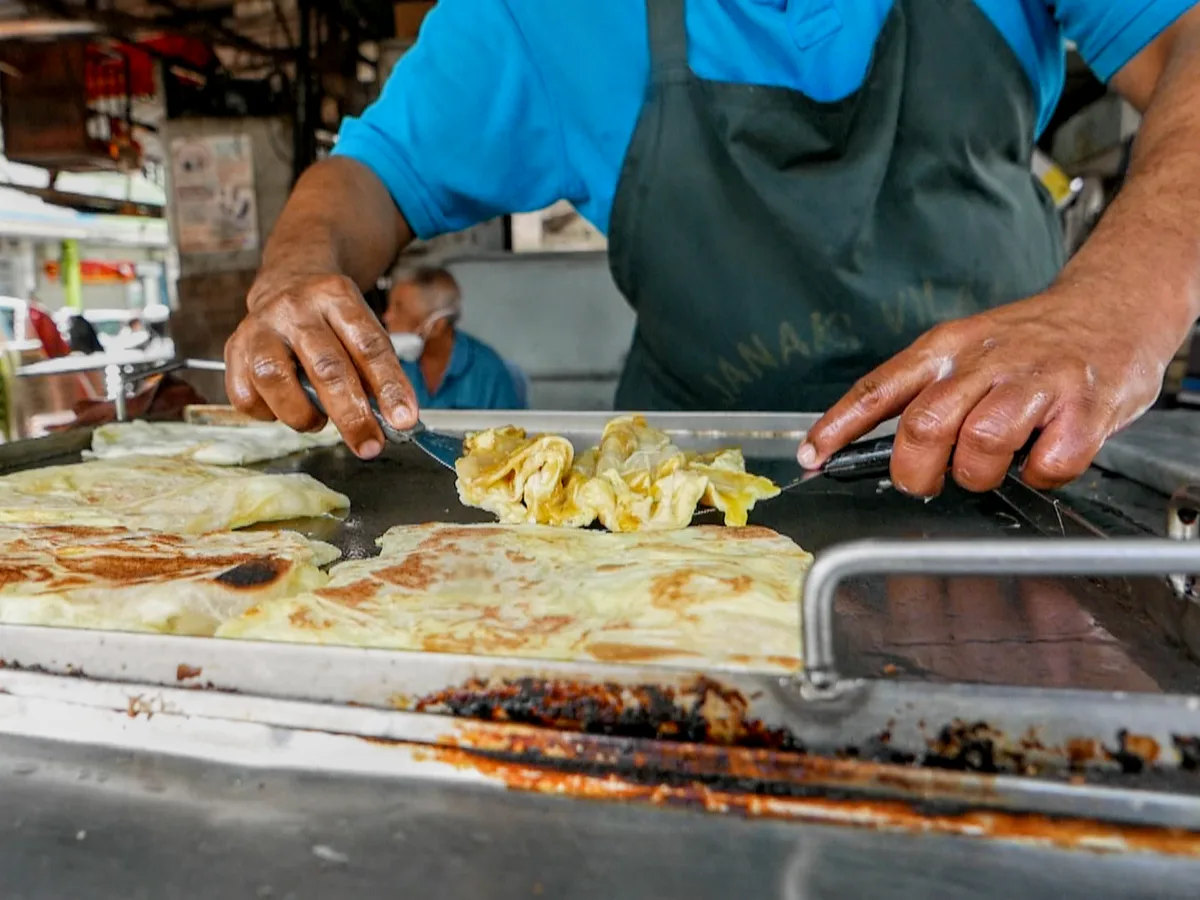 Roti Canai dan Murtabak Legend Jelutong — signature dish