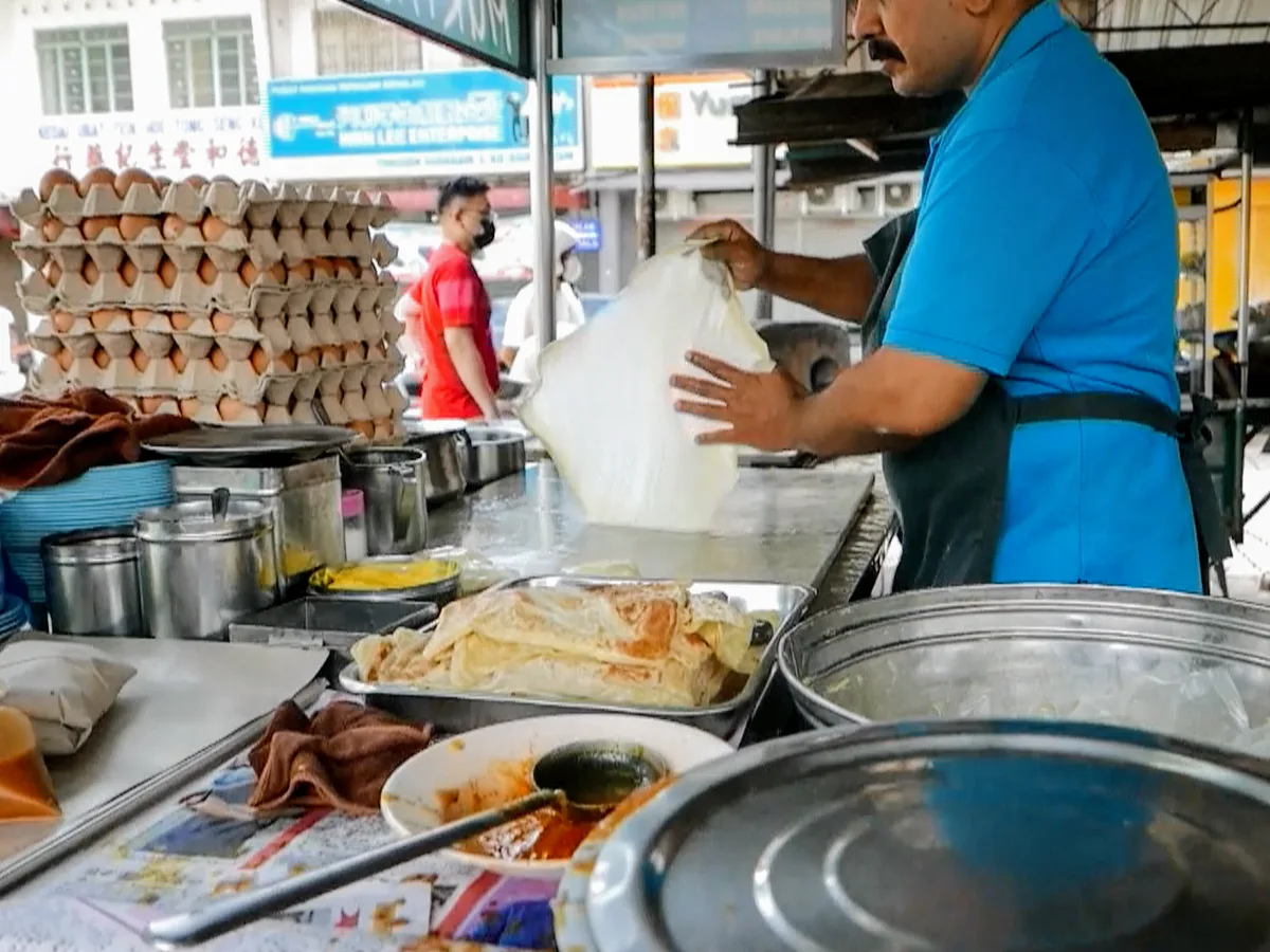 Roti Canai dan Murtabak Legend Jelutong — signature dish