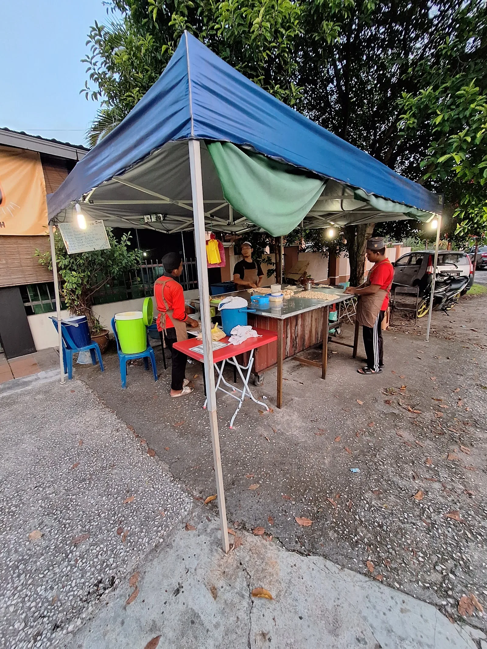 Roti Canai Pak Syeikh — exterior