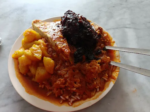 Air Itam Famous Roy Nasi Kandar — dish