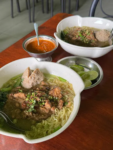 Rumah Makan Sunan Drajat — dish