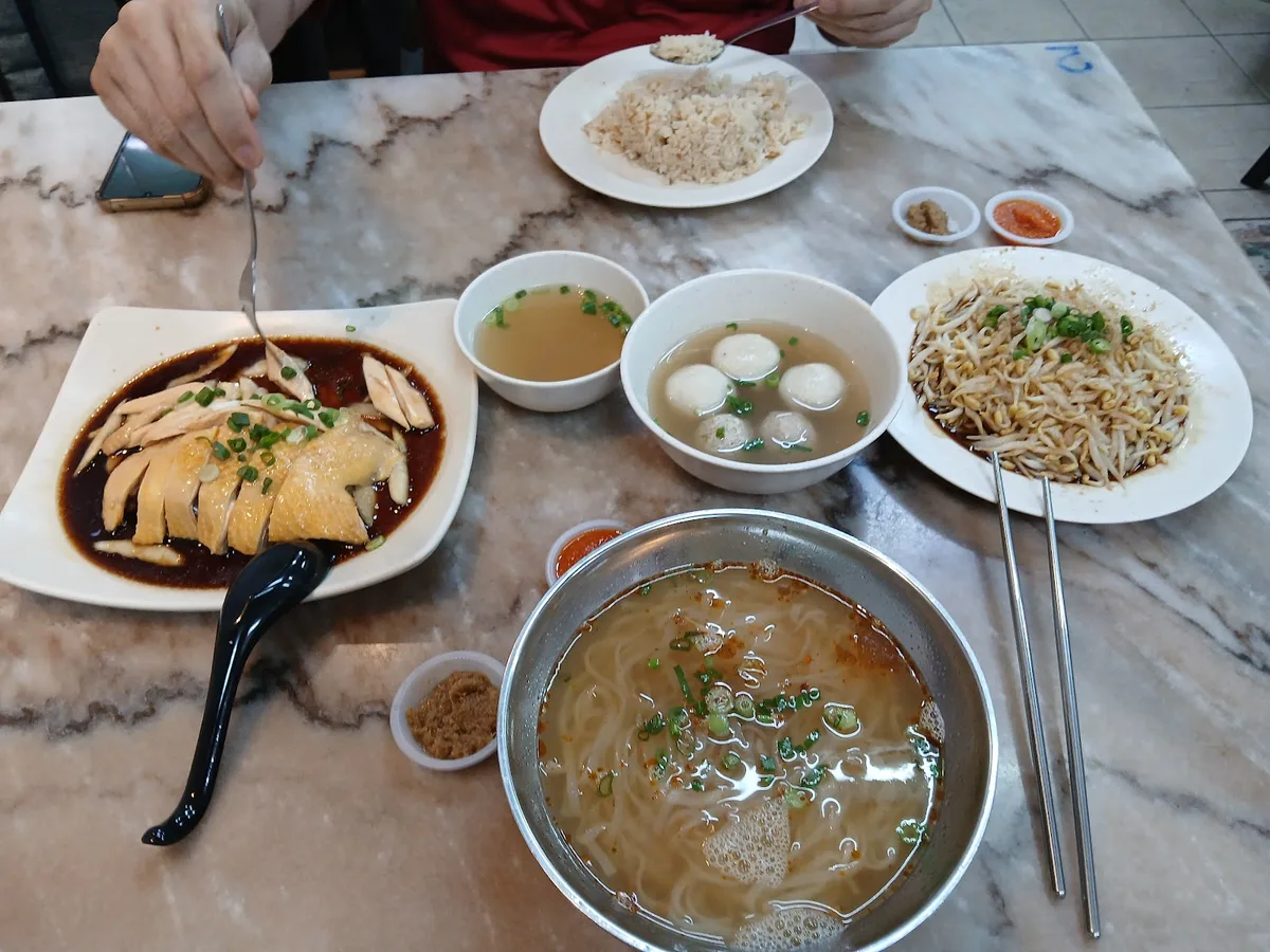Sam Ma Chicken Rice Restaurant — signature dish
