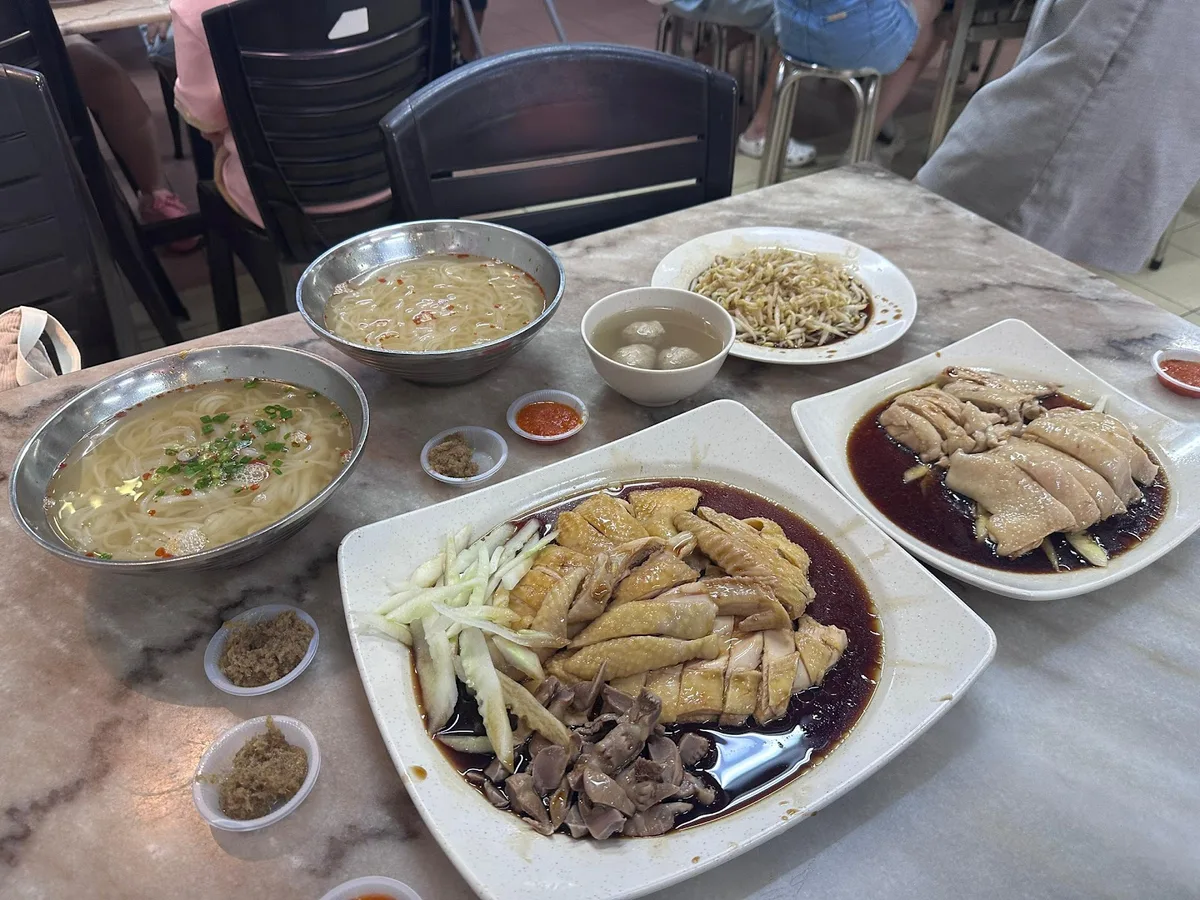 Sam Ma Chicken Rice Restaurant — signature dish