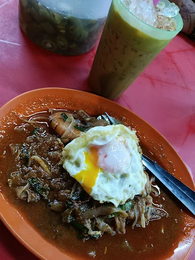 Sany Char Koay Teow — signature dish