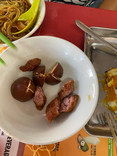 Seng Thor Coffee Shop Loh Bak — signature dish