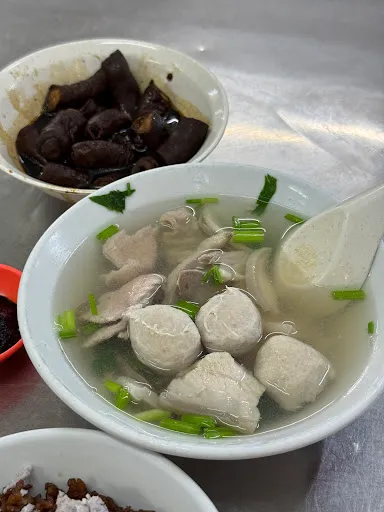 Sentosa Corner Coffee Shop Yam Rice — dish
