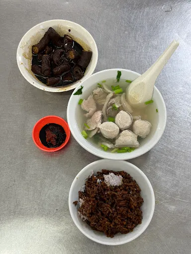 Sentosa Corner Coffee Shop Yam Rice — dish
