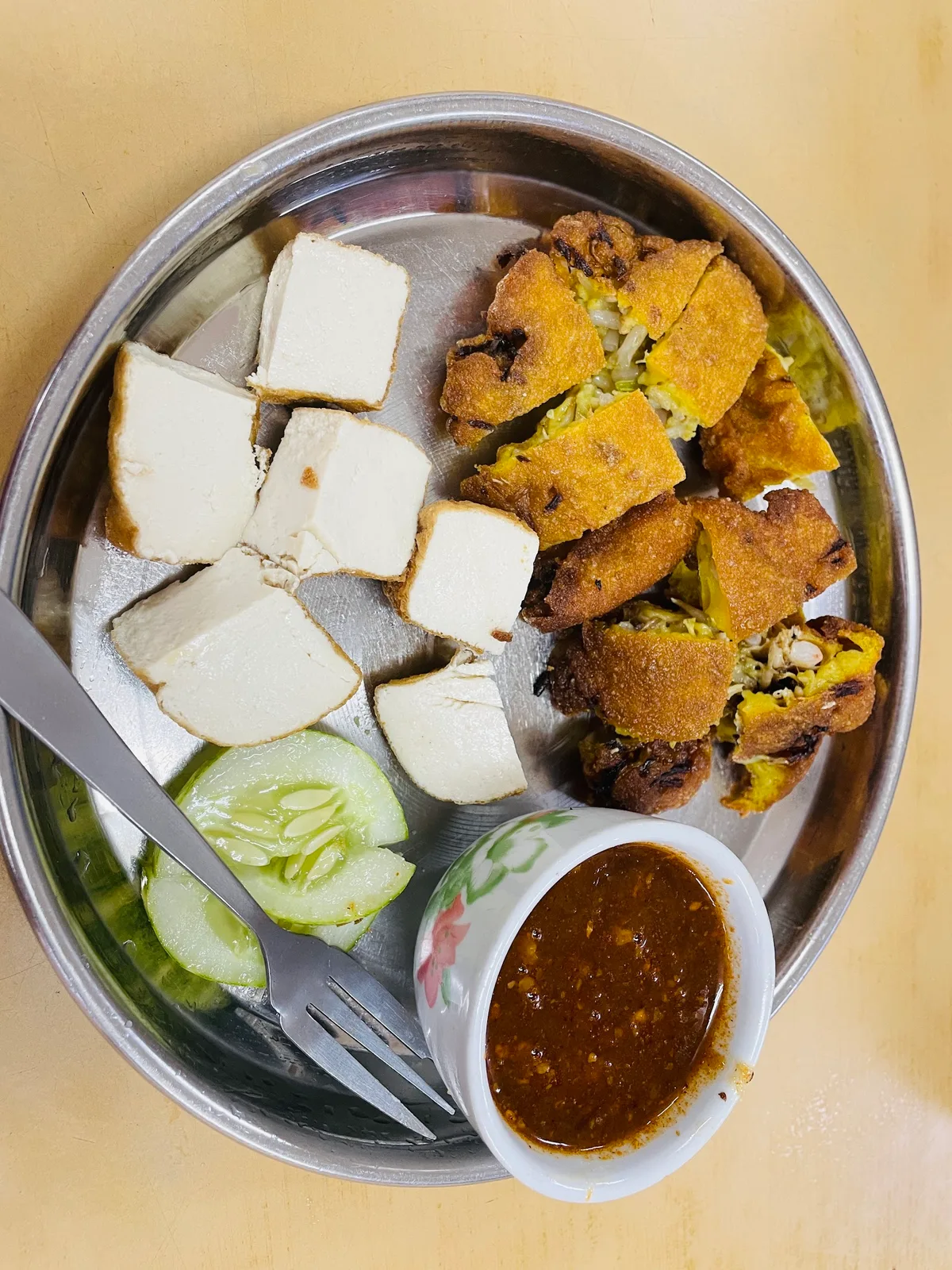 Cucuk udang and tofu, overhead