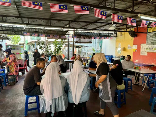 Shahul Hamid Mee Goreng — people