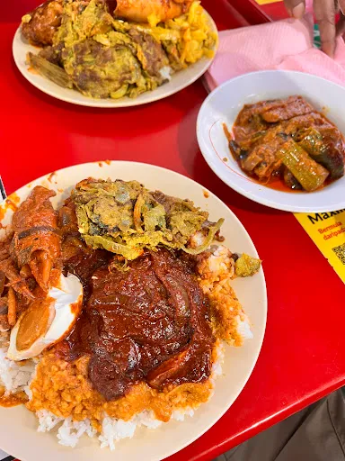 Shariff Nasi Kandar — dish