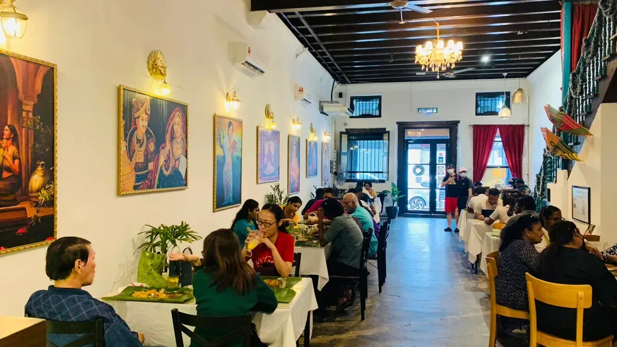 Shobana's Kitchen — interior