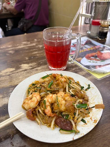 Siam Road Charcoal Char Koay Teow — signature dish