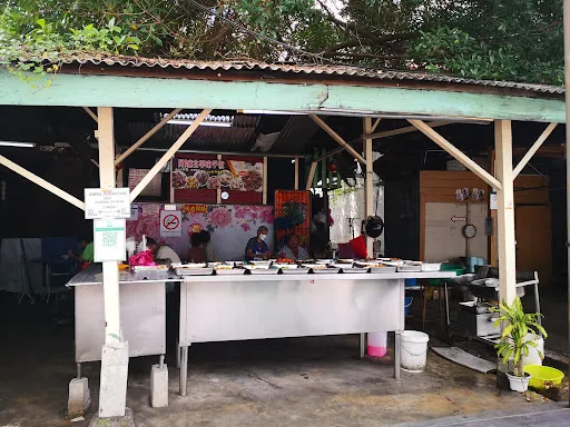 新满天 Squat-Stool Teochew Porridge — exterior