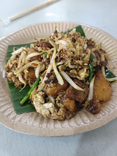 Sister Yao's Char Koay Kak — signature dish