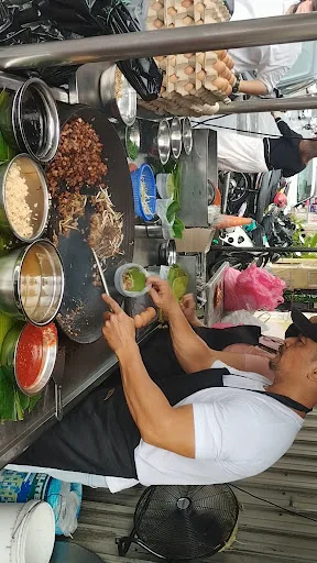 So Ji Seafood Char Koay Kak — signature dish