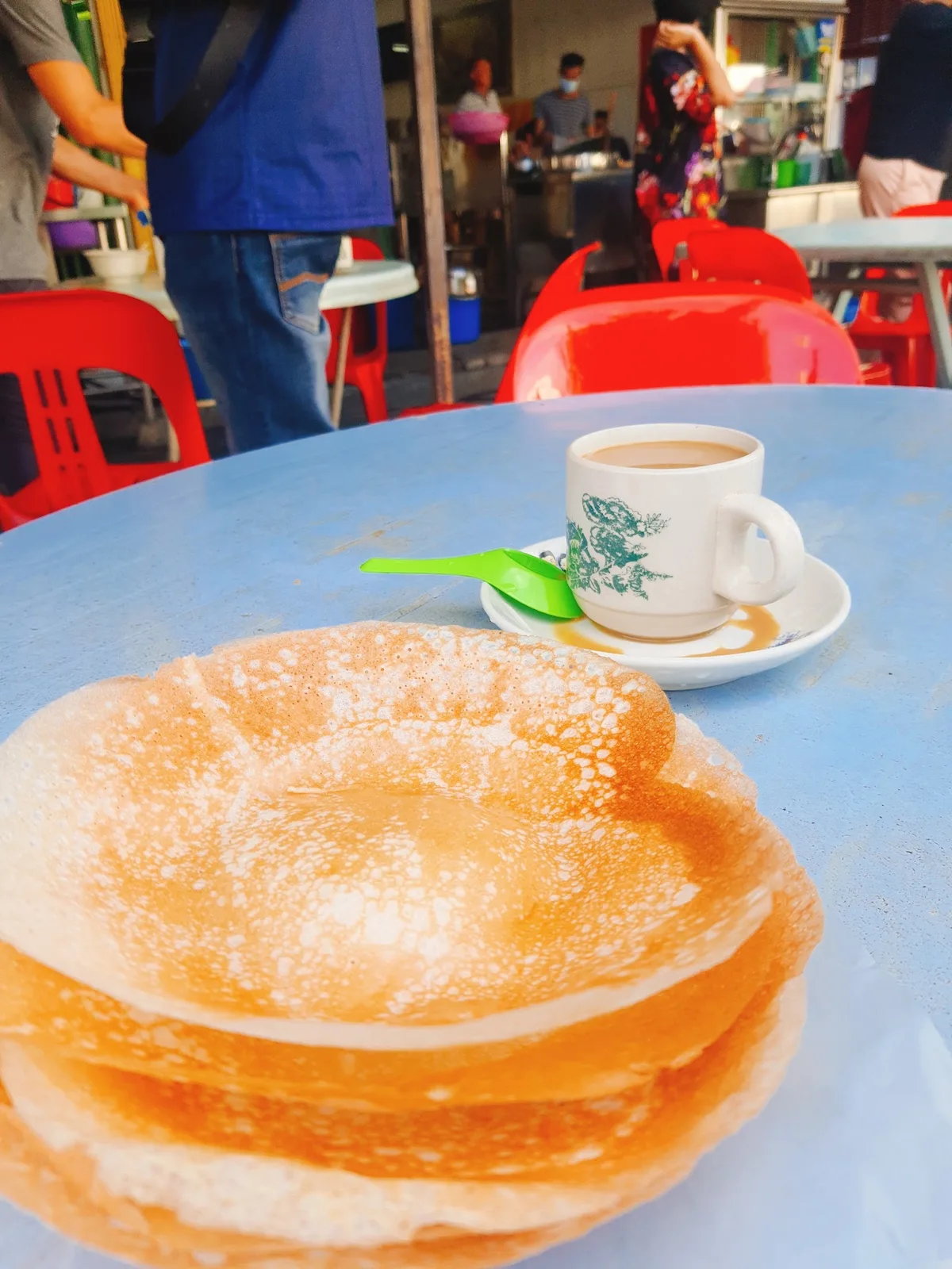 Apom with kopi