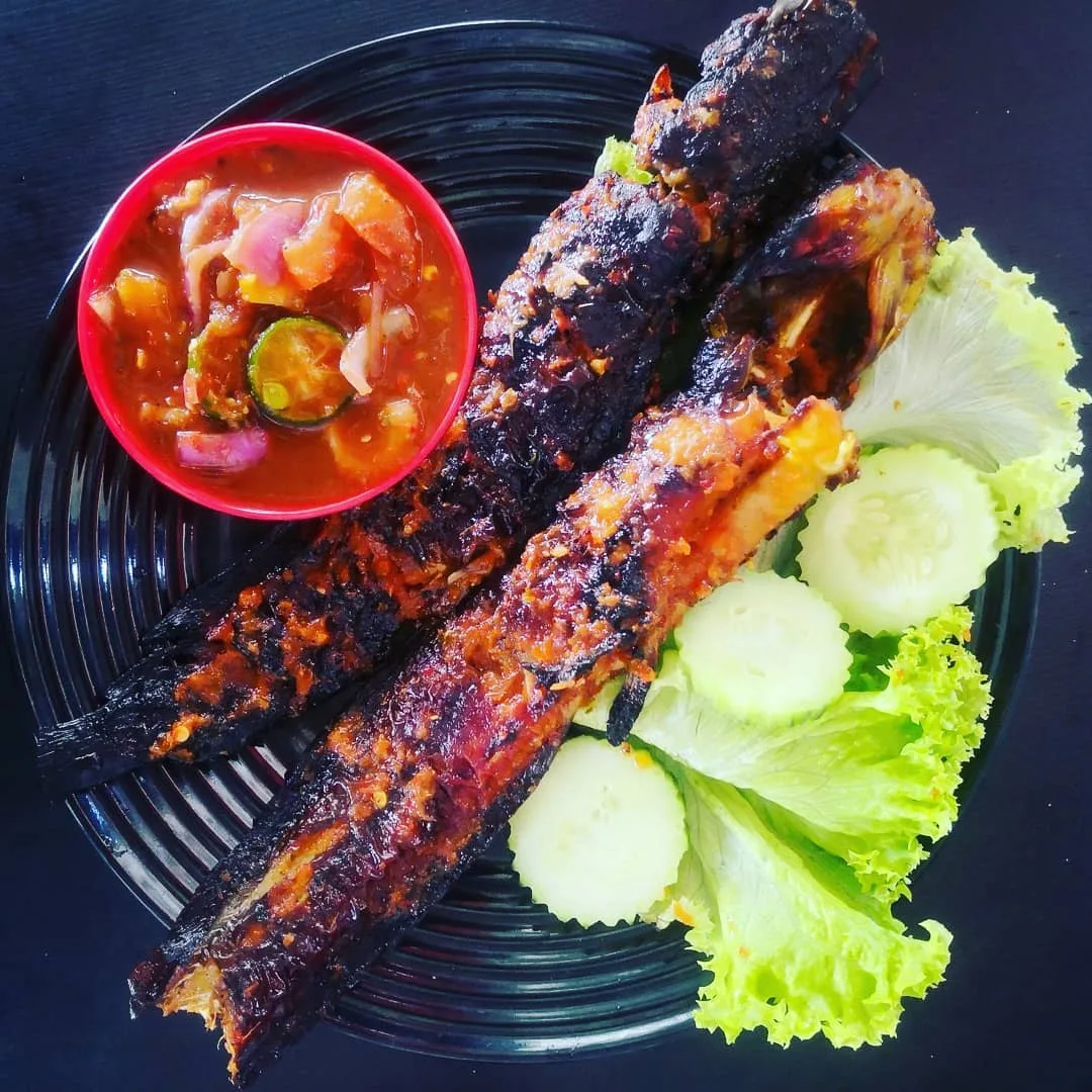 Grilled fish with air asam