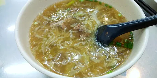 Sun Kee Oyster Mee — dish
