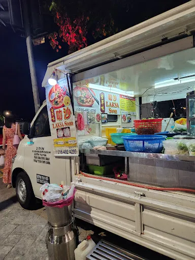 Sungai Dua Night Market — exterior