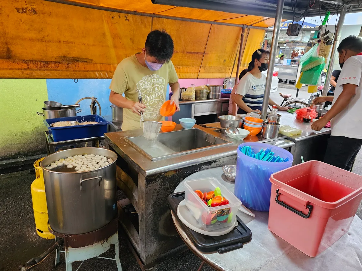 Sunrise Coffee Shop Koey Teow Thng — interior