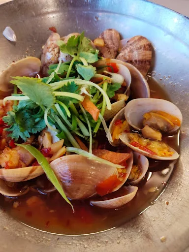 T.H.Leong Seafood — signature dish