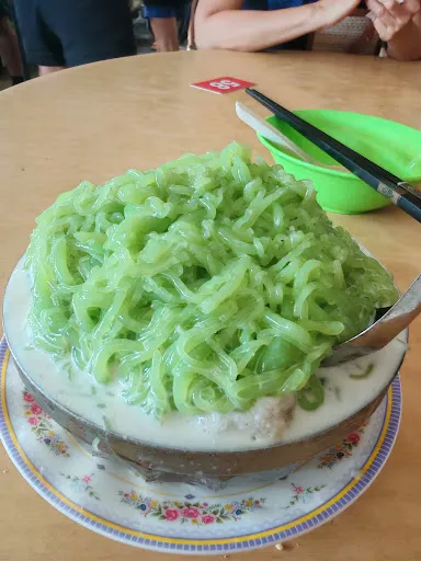 Taman Dedap Laksa, Cendol, Ais Kacang — dish